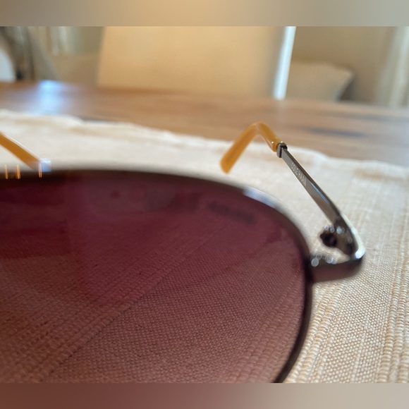 Cole Haan Women’s Aviator Sunglasses Gold Frames - Picture 3 of 5